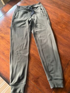 Lululemon Green Women's Jogger Pant